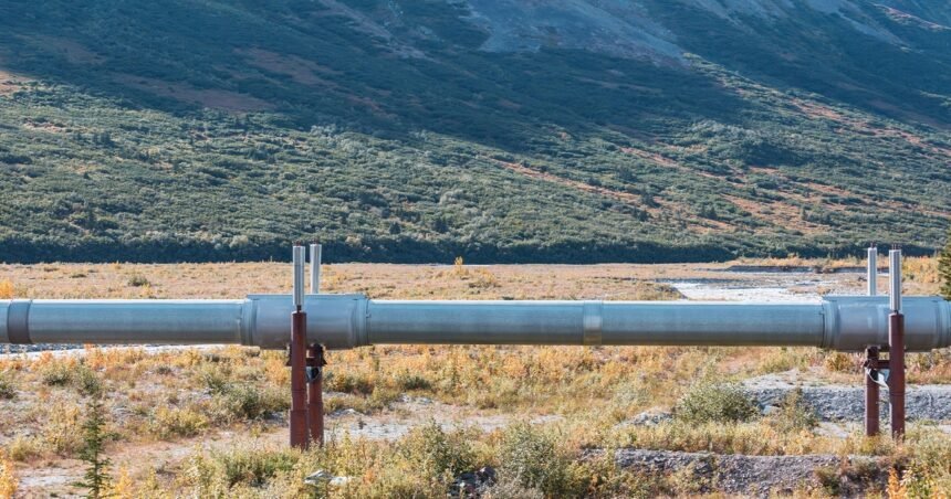 Gas Pipeline Co-Founder Kinder Dismisses Tariff, AI Concerns