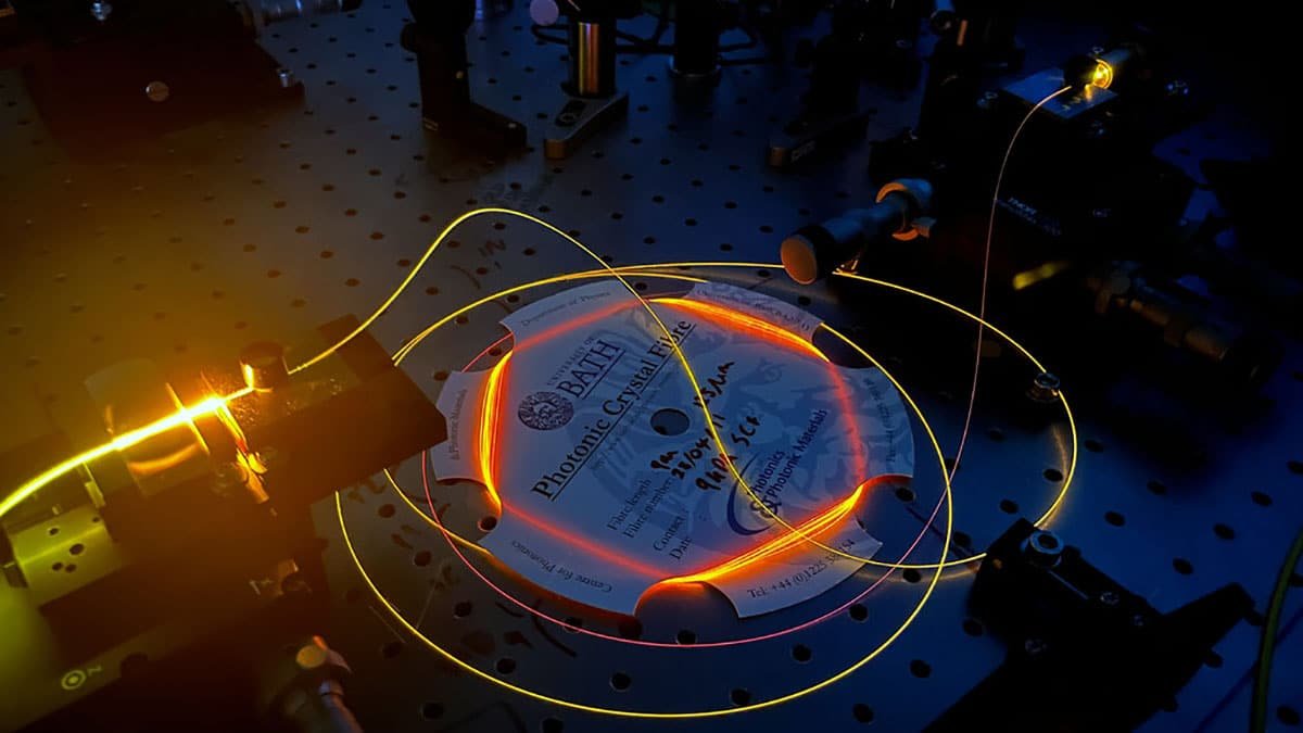 New-gen optical fibres for the age of quantum computing - Silicon Flash