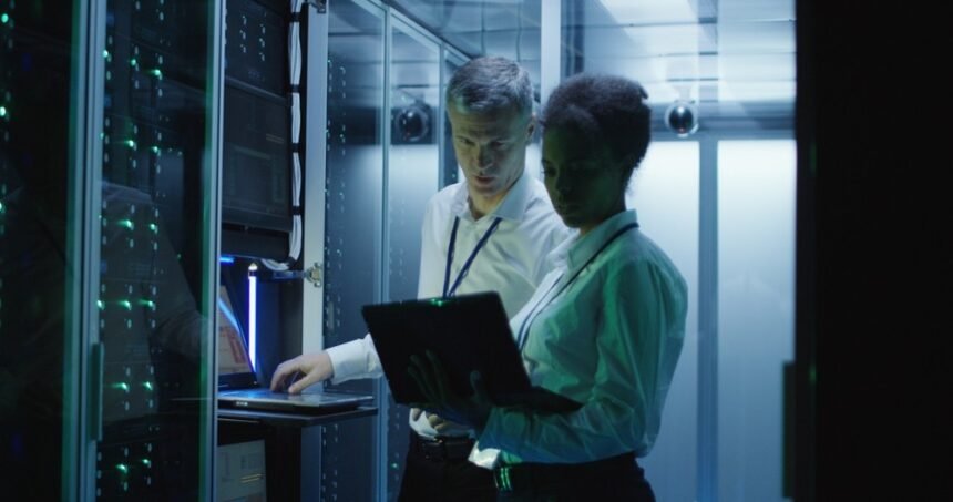 Schneider Electric wins ‘Vendor Channel Programme of the Year’ and ‘Business Continuity/ Disaster Recovery Project of the Year’ at the SDC Awards 2023