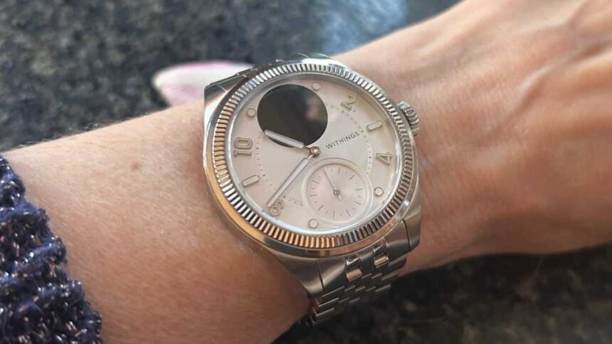 Withings ScanWatch Nova Brilliant Review: Beauty and the Heartbeat