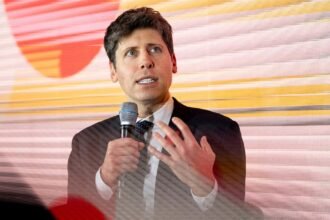 Expanding Horizons: Investing in Global AI Infrastructure Development