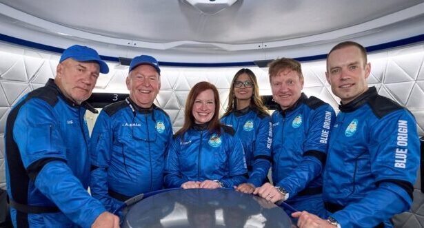 Journey to the Stars: Six Travelers’ Quick Space Trip on Blue Origin Rocket Ship