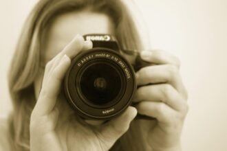 Mastering the Art of Starting a Photography Business: A Comprehensive Guide