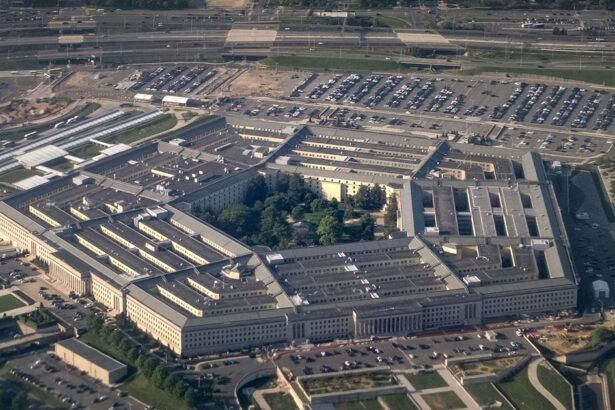 Senate Pushes for Legislation to Limit Big Tech Influence on Pentagon Cloud Contracts