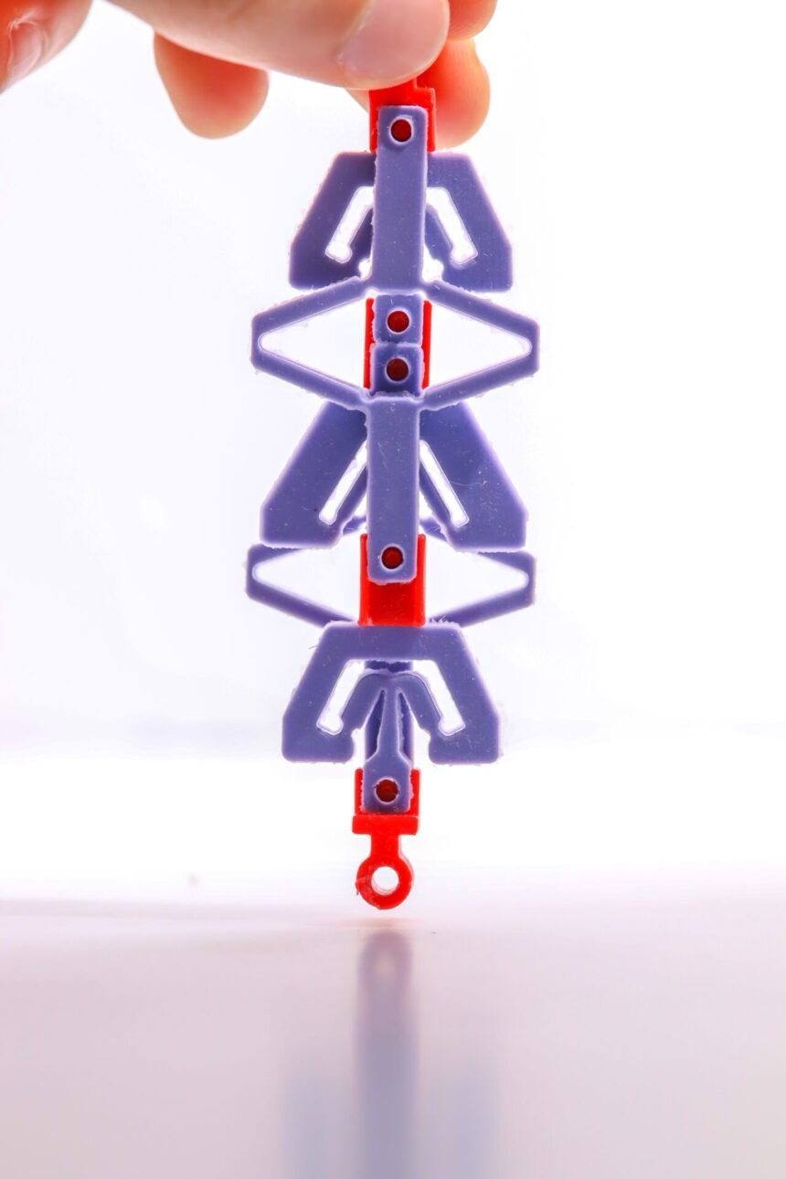 Shrinking Structures: The Science of Countersnapping
