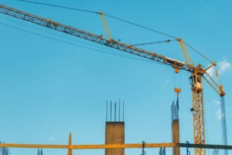 The Impact of AI Data Centers on Construction Industry Evolution