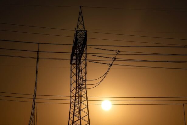 Warning: Extreme Heat Poses Risk of Summer Power Shortages in Largest US Grid