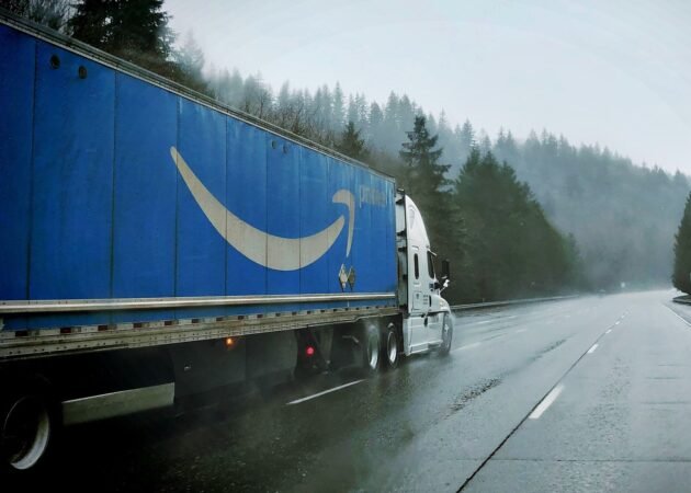 Amazon’s Expansion: Same-Day Delivery for Small Towns and Rural Areas