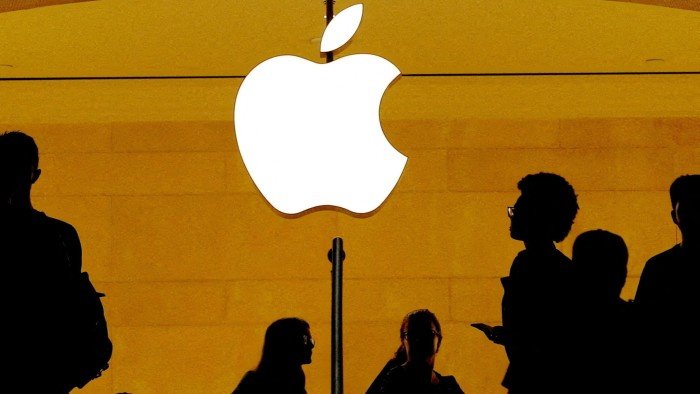 Apple Races Against Time in App Store Negotiations to Avoid EU Fines