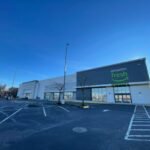 Closure of Amazon Fresh Grocery Store in South Seattle: Impact on 125 Workers