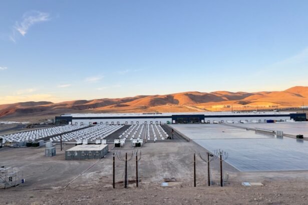 Redwood Materials Ventures into Energy Storage for AI Data Centers