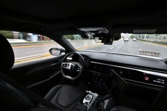 Revolutionizing Transportation: Uber Announces Driverless Taxi Service Coming to London in 2022