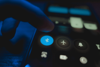 Stay Safe: Remember to Turn Off Your Phone’s Bluetooth When Not in Use