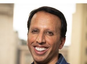 Tech Industry Shakeups: Washington Broadband Leader Exits, Suplari Co-Founder Parts Ways with Microsoft, and Other Notable Departures