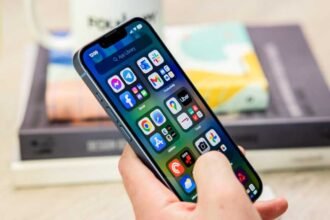 Troubleshooting iPhone Service Issues and Identifying Blacklisted Phones
