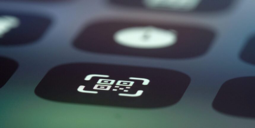 Unlocking the Power of Multi-Link QR Codes: Share More with a Single Scan