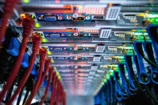 Web vs. Application Servers: Unpacking the Main Distinctions