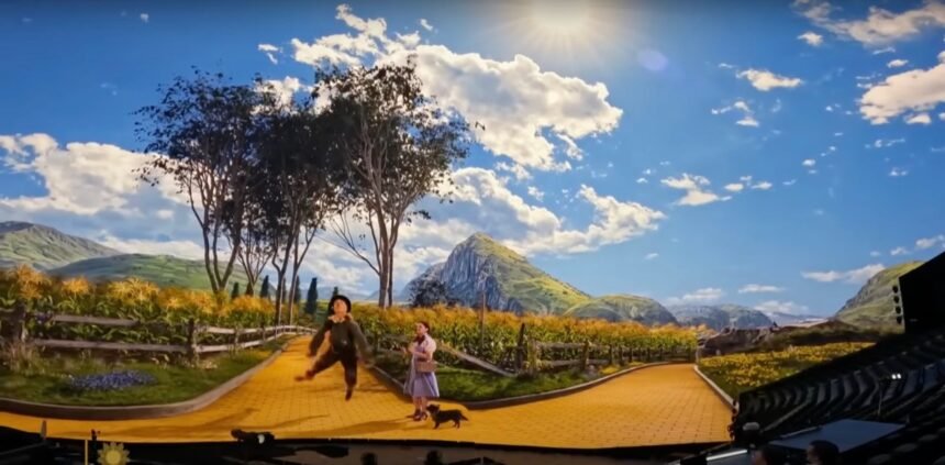 Colossal Conjuror of Oz: A Spectacular Spectacle on the Giant Sphere Screen