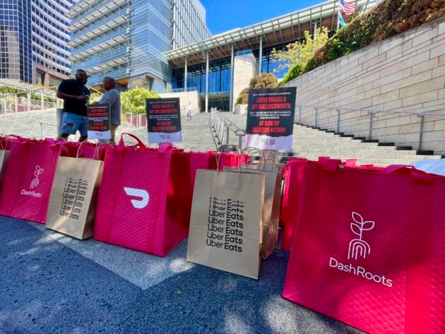 DoorDash Takes a Stand Against Seattle’s Driver Deactivation Law and Introduces Additional Service Fees