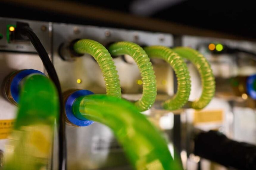 Equinix and AWS Dive into Liquid Cooling for Enhanced AI Performance