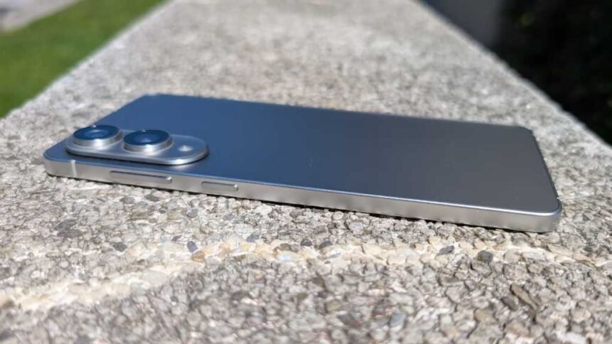 Exclusive Leak: Samsung Galaxy S26 Edge Camera Specifications Confirm Major Upgrade