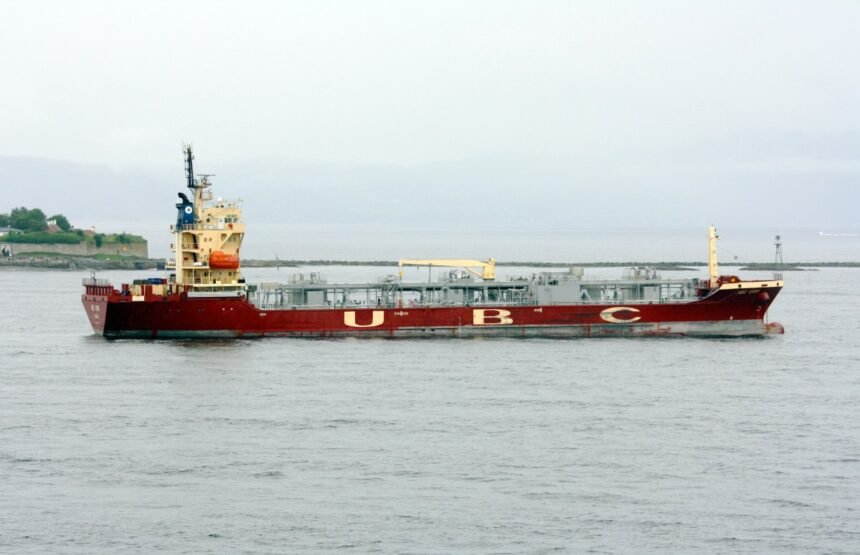 Sailing with Cement: The Innovative Transport Ship Mixing Ingredients at Sea