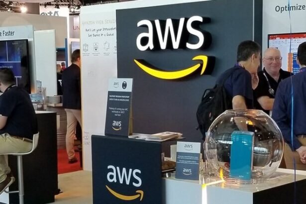 AWS Reports Robust Q2 Growth Amid Operating Margin Decline
