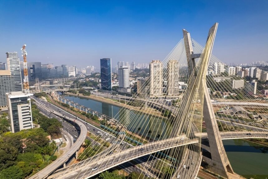 DE-CIX Goes Global: Launches São Paulo Internet Exchange