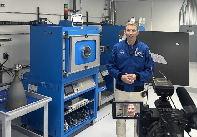 NASA’s Lunar Gratitude Tour: Space Agency Visits Seattle Suppliers for Next Moon Mission