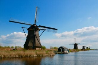 Navigating the Future: Trends in the Dutch Data Centre Market