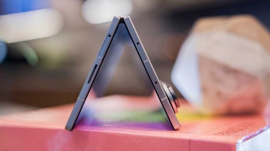 Unveiling the iPhone Fold: Latest Rumors on Release Date, Design, and Price