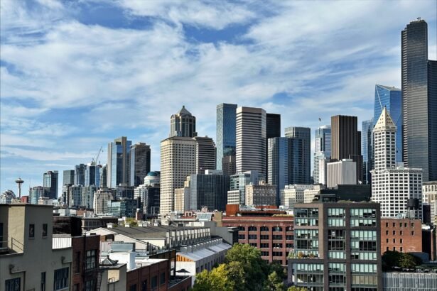 AI Startup Funding: Bay Area Reigns Supreme with Seattle in Top 5