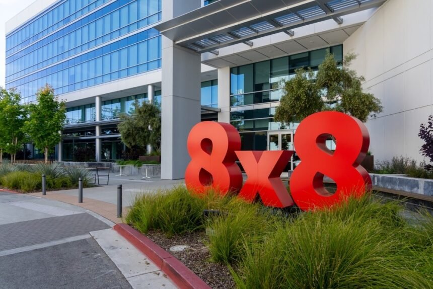Empowering Local Growth: 8×8’s New Data Centre Bolsters French Customer Experience