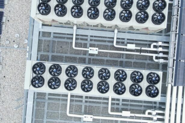 Introducing STULZ’s Innovative CyberRack SideCooler: Maximizing Space in Data Centers