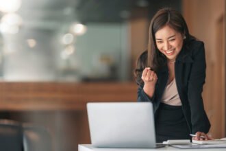 Navigating the Opendoor Stock Plunge: A Buying Opportunity or a Risky Move?