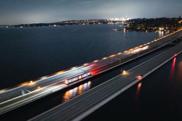 Revolutionizing Transportation: Train Crosses Floating Bridge in Seattle, Paving the Way for Future Tech Hub Connections