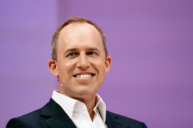 Sierra secures 0M in funding, valued at B