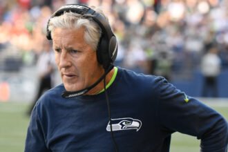 The AI Decision: Run or Pass? Seattle Seahawks Fans’ Haunting Play