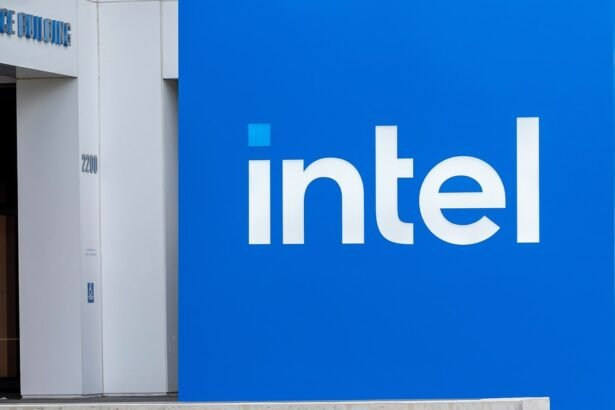 U.S. Acquires Significant Stake in Intel
