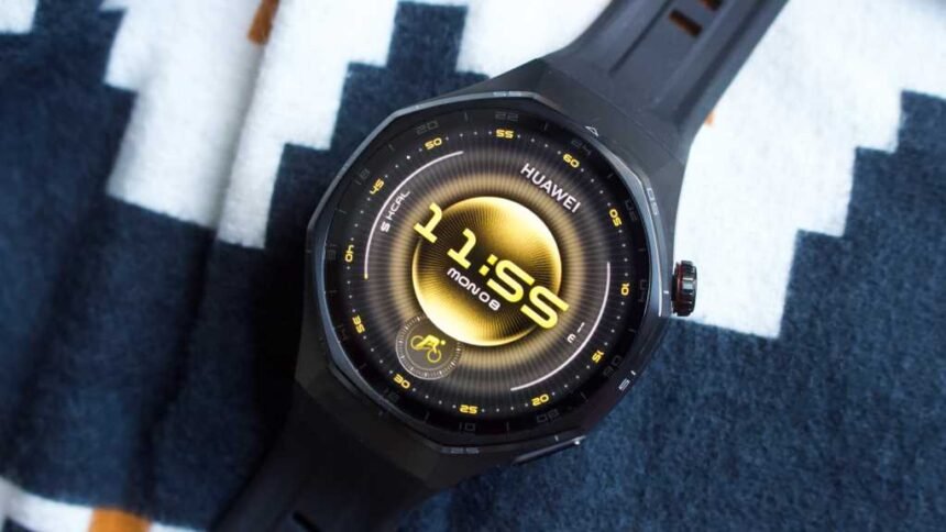 Unveiling the Top Features of the Huawei Watch GT 6 Pro: Sleek Design, Sporty Functionality, and Impressive Battery Life
