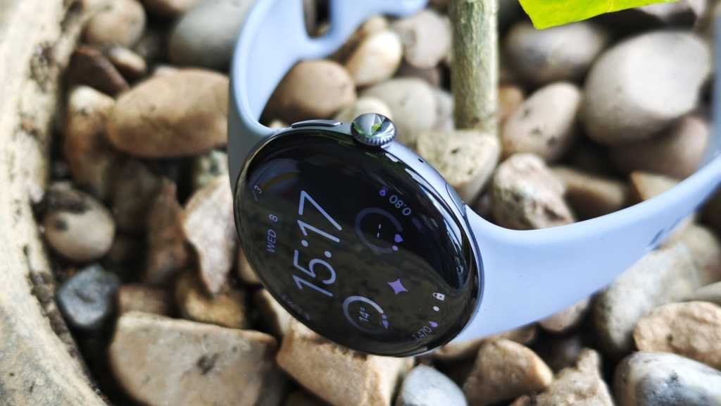 Exciting News: Pixel Watch 2 and 3 Set to Receive Wear OS 6 Update ...