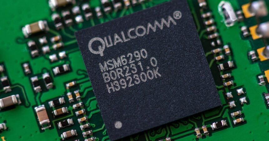 Qualcomm’s Dive into the Data Center: Revolutionizing AI Chip Technology Qualcomm’s Dive into the Data Center: Revolutionizing AI Chip Technology