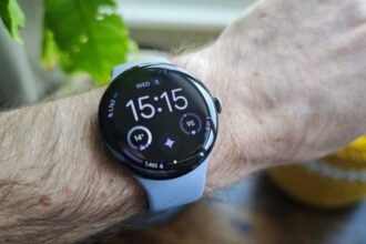 The Pros and Cons of the Pixel Watch 4: A Week-Long Review