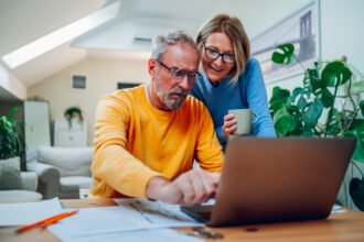What Age Should You Claim Social Security? Statistics Reveal the Best Time