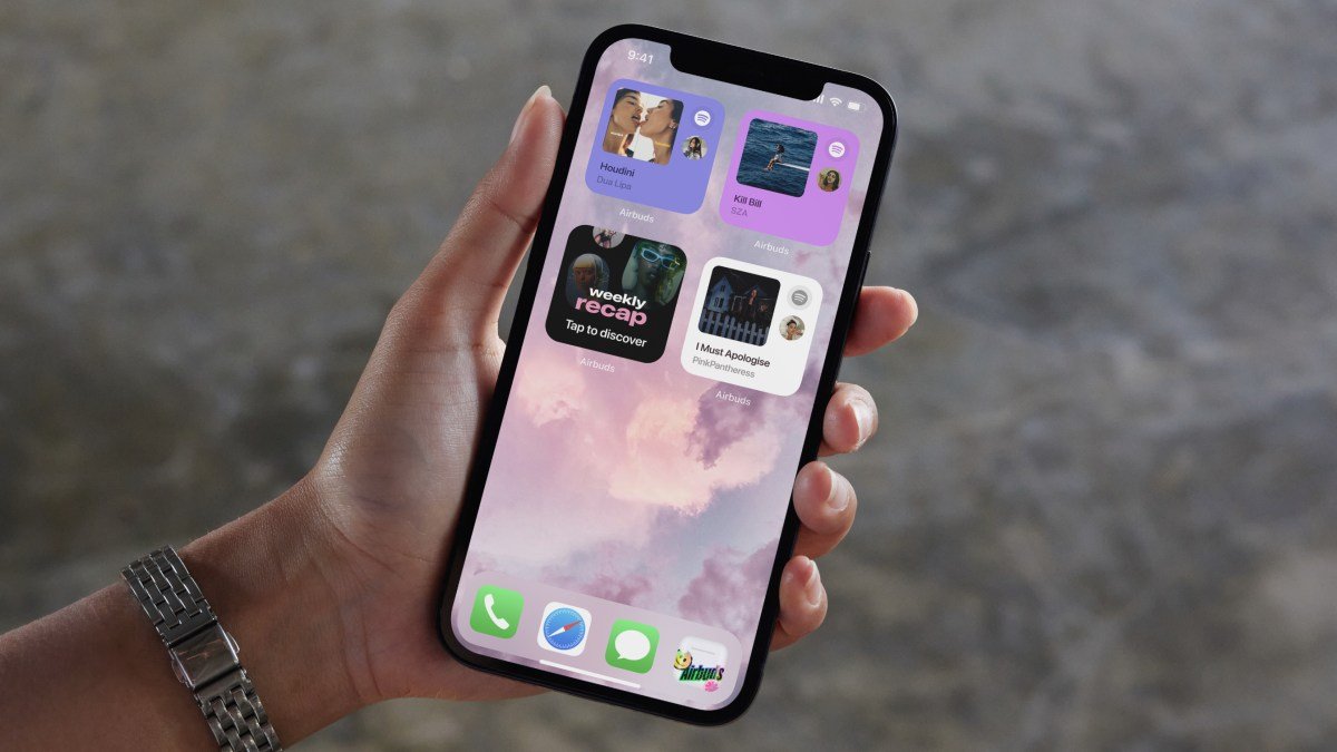 Enhanced Transparency Controls in iOS 26.1: Adjusting Liquid Glass ...