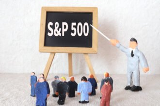 Exploring Alternative Investment Strategies for the S&P 500 at Record Highs
