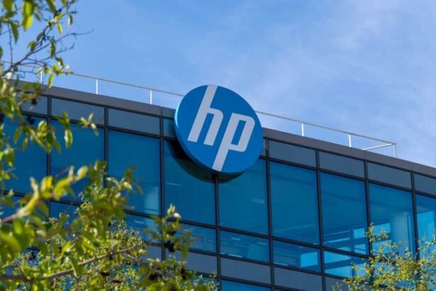 HP Slashes Jobs as Component Costs and AI Drive Operational Changes