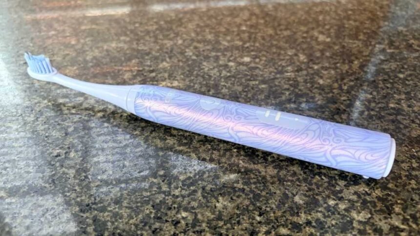 Ordo Sonic Lite: The Perfect Budget-Friendly Electric Toothbrush for Your Stocking