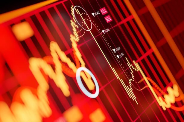 Palantir’s Plunge: CEO Karp Points Finger at Market Manipulation – Opportunity for Investment?