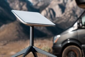 SpaceX’s Starlink Continues to Expand with New Spectrum and Airline Partners, Surpassing 8 Million Customers